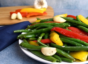 >Roasted Garlic Green Beans Photo 1